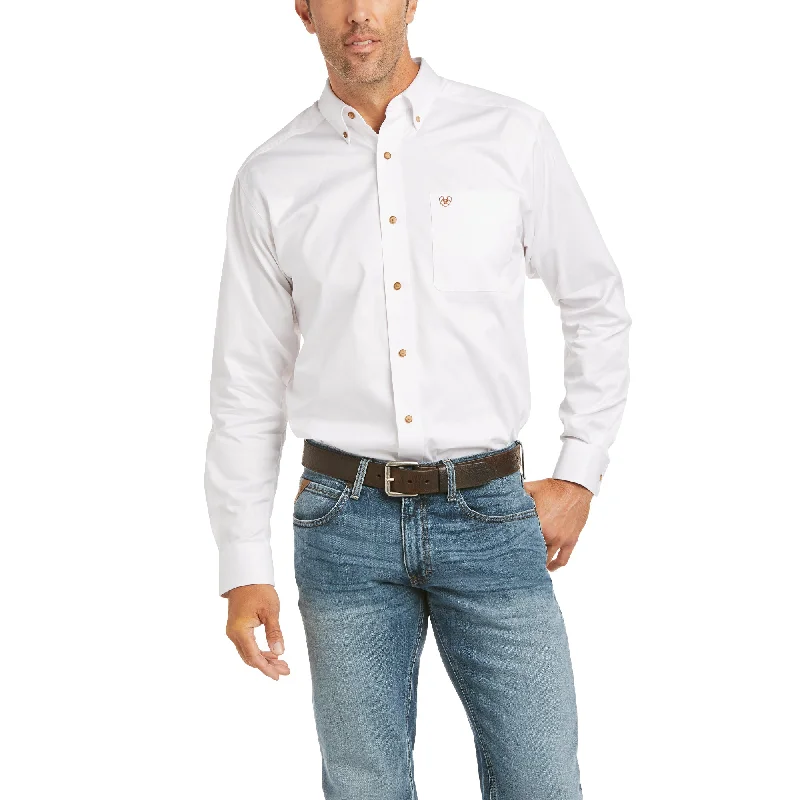 Men's stretch long sleeve denim shirts for a comfortable casual styleMen's Ariat Solid Twill Button Down Fitted Shirt #10034230 Men's stretch long sleeve denim shirts for a comfortable casual styleMen's Ariat Solid Twill Button Down Fitted Shirt #10034230