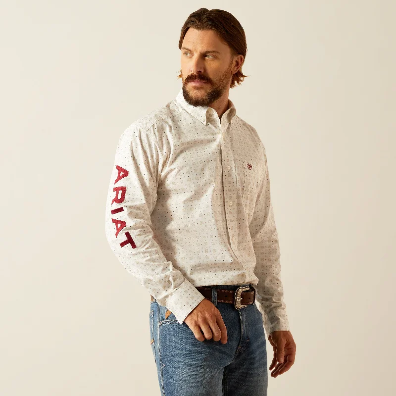 Men's stretch long sleeve denim shirts for a comfortable casual styleMen's Ariat Team King Classic Fit Button Down Shirt #10054639 Men's stretch long sleeve denim shirts for a comfortable casual styleMen's Ariat Team King Classic Fit Button Down Shirt #10054639