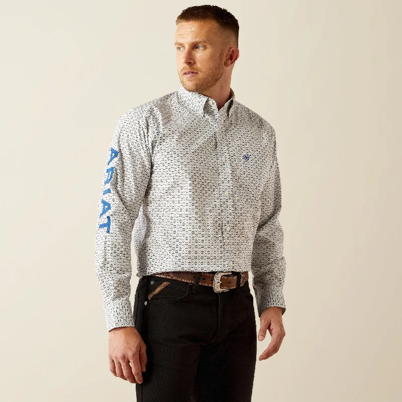 Men's oversized long sleeve graphic tees for a trendy streetwear lookMen's Ariat Team Drew Classic Fit Button Down Shirt #10054667 Men's oversized long sleeve graphic tees for a trendy streetwear lookMen's Ariat Team Drew Classic Fit Button Down Shirt #10054667
