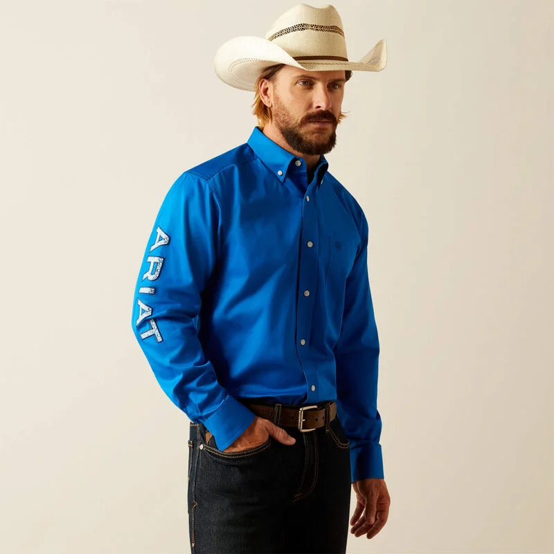 Men's long sleeve silk shirts in vibrant colors for a night outMen's Ariat Team Logo Twill Classic Fit Button Down Shirt #10055237 Men's long sleeve silk shirts in vibrant colors for a night outMen's Ariat Team Logo Twill Classic Fit Button Down Shirt #10055237
