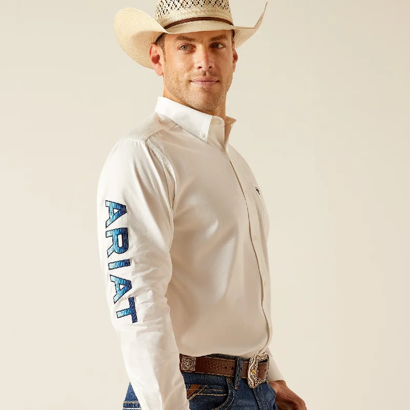 Men's long sleeve flannel plaid shirts with a classic rustic lookMen's Ariat Team Logo Twill Classic Fit Button Down Shirt #10051337 Men's long sleeve flannel plaid shirts with a classic rustic lookMen's Ariat Team Logo Twill Classic Fit Button Down Shirt #10051337