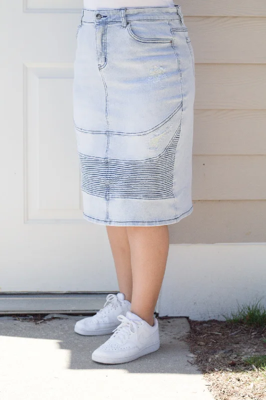 FLASH SALE * McKay Moto Distressed Denim Skirt