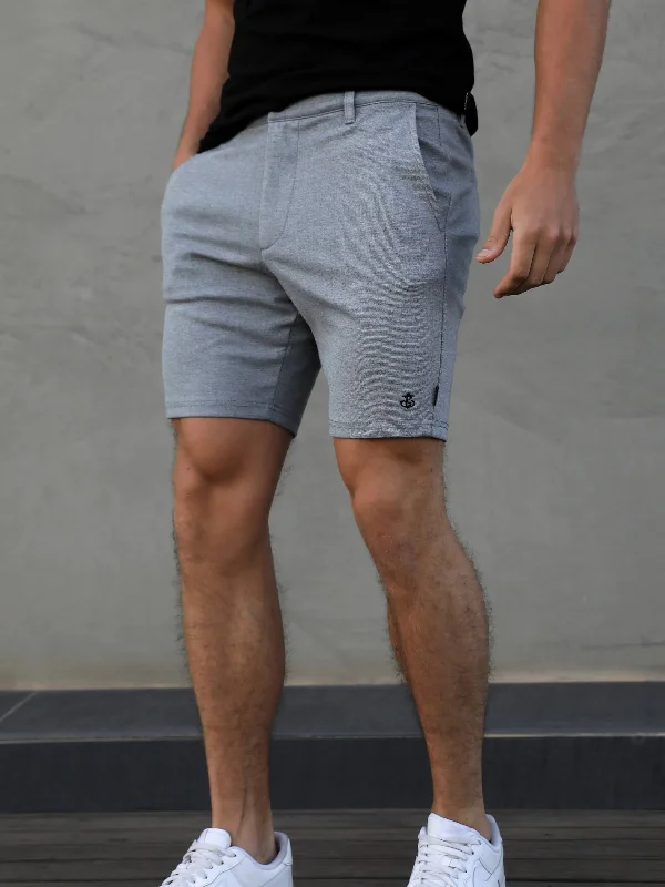 Men's pleated front twill shorts for a classic and sophisticated appearanceSorrento Stretch Fit Shorts - Grey Men's pleated front twill shorts for a classic and sophisticated appearanceSorrento Stretch Fit Shorts - Grey
