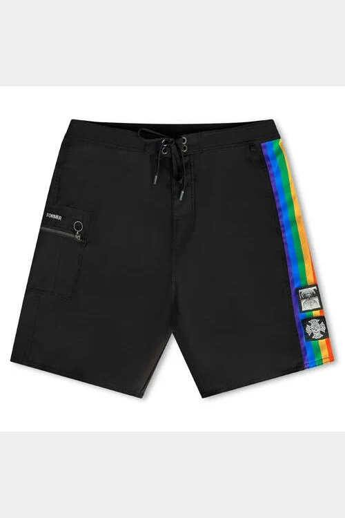 Men's moisture - wicking performance shorts for sweaty outdoor activitiesFORMER Hoy warrior 18.5" trunk - Black/Multi Men's moisture - wicking performance shorts for sweaty outdoor activitiesFORMER Hoy warrior 18.5" trunk - Black/Multi