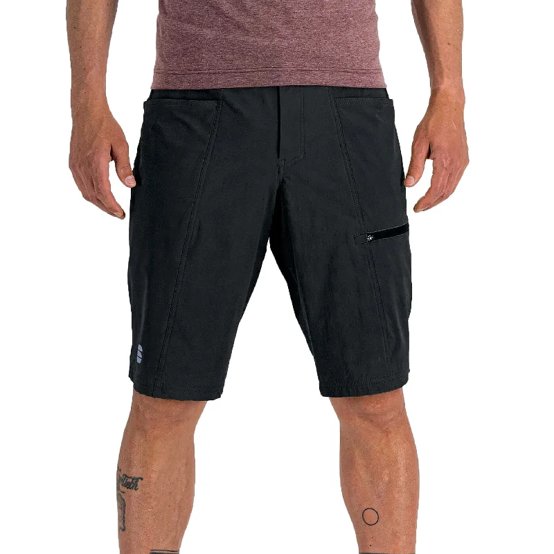 Men's pleated front twill shorts for a classic and sophisticated appearanceGiara Overshorts Men's pleated front twill shorts for a classic and sophisticated appearanceGiara Overshorts