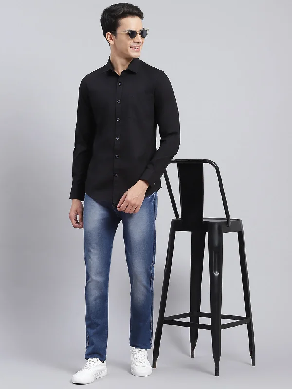 Men's Tailored Fit Checkered Casual Shirts in Multicolor for a Smart - Casual EnsembleMen Black Solid Pure Cotton Shirt Men's Tailored Fit Checkered Casual Shirts in Multicolor for a Smart - Casual EnsembleMen Black Solid Pure Cotton Shirt