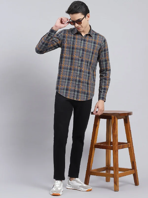 Men's Two - Tone Contrast Panel Casual Shirts in White and Navy for a Stylish and Eye - Catching DesignMen Green Check Pure Cotton Shirt Men's Two - Tone Contrast Panel Casual Shirts in White and Navy for a Stylish and Eye - Catching DesignMen Green Check Pure Cotton Shirt