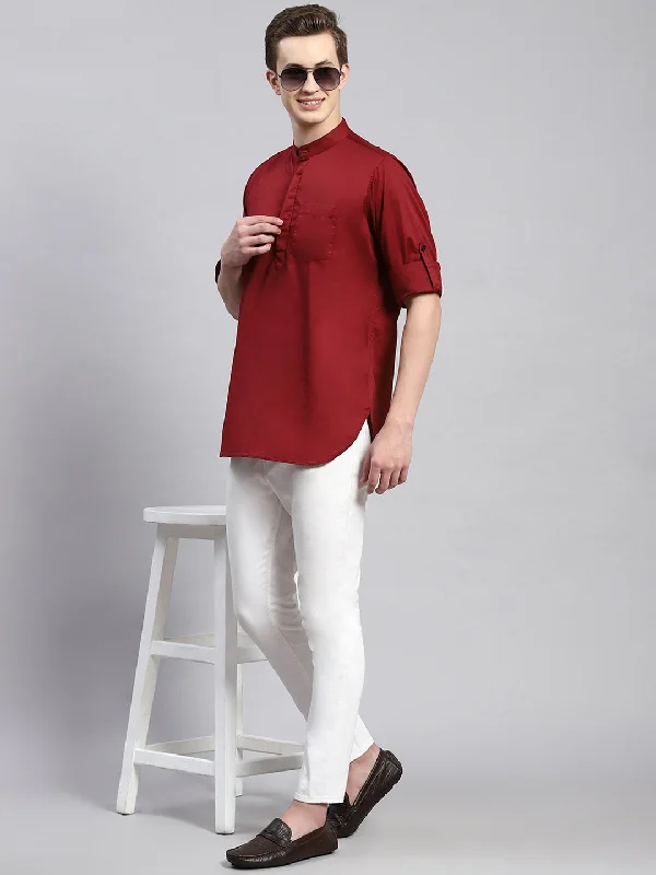 Men's Two - Tone Contrast Panel Casual Shirts in White and Navy for a Stylish and Eye - Catching DesignMen Maroon Solid Shirt Men's Two - Tone Contrast Panel Casual Shirts in White and Navy for a Stylish and Eye - Catching DesignMen Maroon Solid Shirt