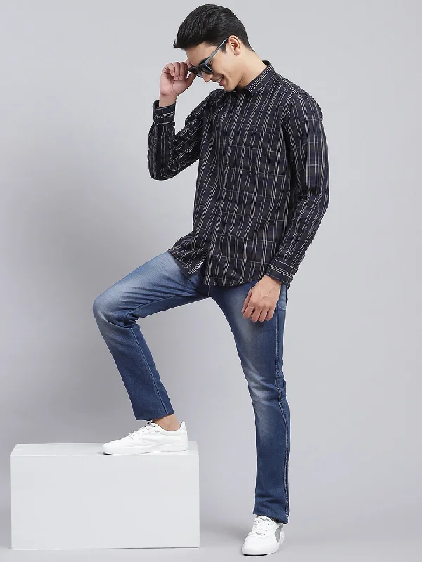 Men's Organic Cotton Casual Shirts with a Soft Handfeel for Everyday ComfortMen Navy Blue Check Pure Cotton Shirt Men's Organic Cotton Casual Shirts with a Soft Handfeel for Everyday ComfortMen Navy Blue Check Pure Cotton Shirt