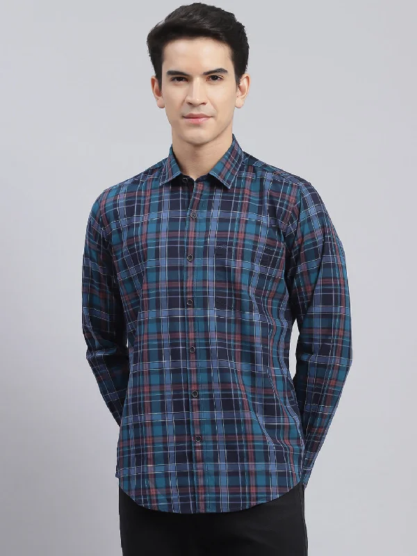 Men's Button - Down Oxford Casual Shirts in Crisp White for a Classic and Versatile StyleMen Navy Blue Check Pure Cotton Shirt Men's Button - Down Oxford Casual Shirts in Crisp White for a Classic and Versatile StyleMen Navy Blue Check Pure Cotton Shirt