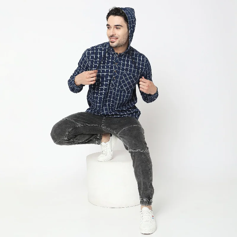 Men's Thermal - Lined Casual Shirts in Black for Added Warmth in Cold WeatherRegular Fit Checkered Shirt Men's Thermal - Lined Casual Shirts in Black for Added Warmth in Cold WeatherRegular Fit Checkered Shirt