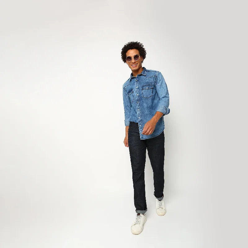 Men's Stretch - Fabric Casual Shirts in Navy Blue for a Comfortable and Flexible FitRegular Fit Solid Shirt Men's Stretch - Fabric Casual Shirts in Navy Blue for a Comfortable and Flexible FitRegular Fit Solid Shirt