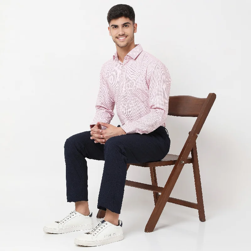 Men's Wrinkle - Resistant Polyester Blend Casual Shirts for Easy Travel and MaintenanceSlim Fit Checkered Shirt Men's Wrinkle - Resistant Polyester Blend Casual Shirts for Easy Travel and MaintenanceSlim Fit Checkered Shirt