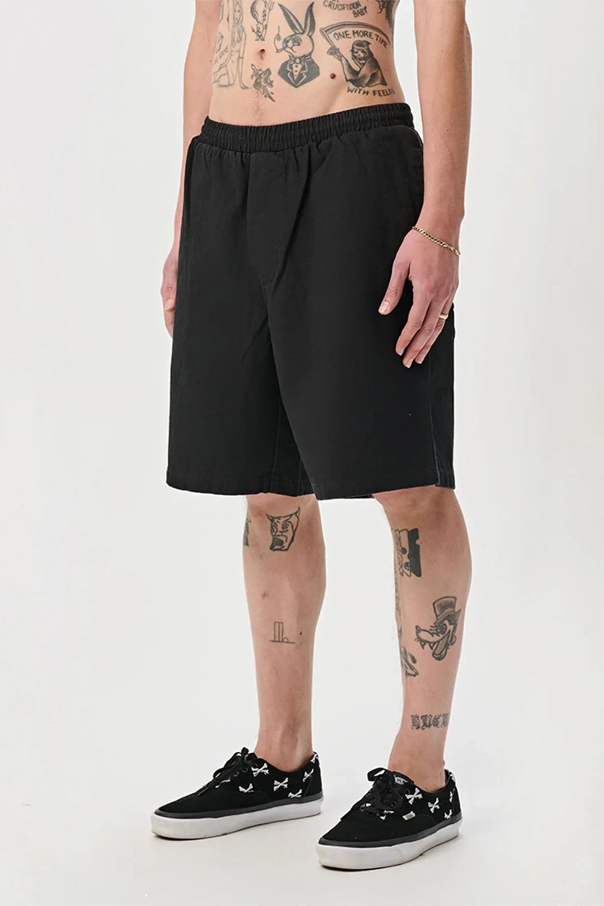 Men's plaid pattern wool blend shorts for a preppy fall styleXlarge 91 short 7 - black Men's plaid pattern wool blend shorts for a preppy fall styleXlarge 91 short 7 - black