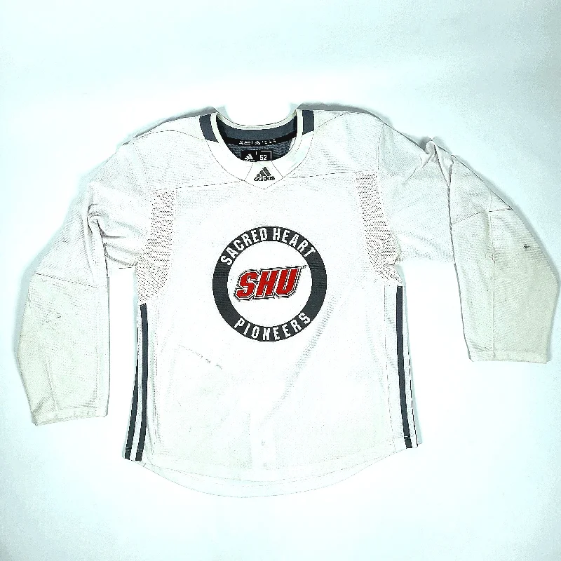 Men's Moisture - Wicking Lacrosse Jerseys with Mesh Panels for Optimal Performance on the FieldNCAA - Used Adidas Practice Jersey (White) Men's Moisture - Wicking Lacrosse Jerseys with Mesh Panels for Optimal Performance on the FieldNCAA - Used Adidas Practice Jersey (White)