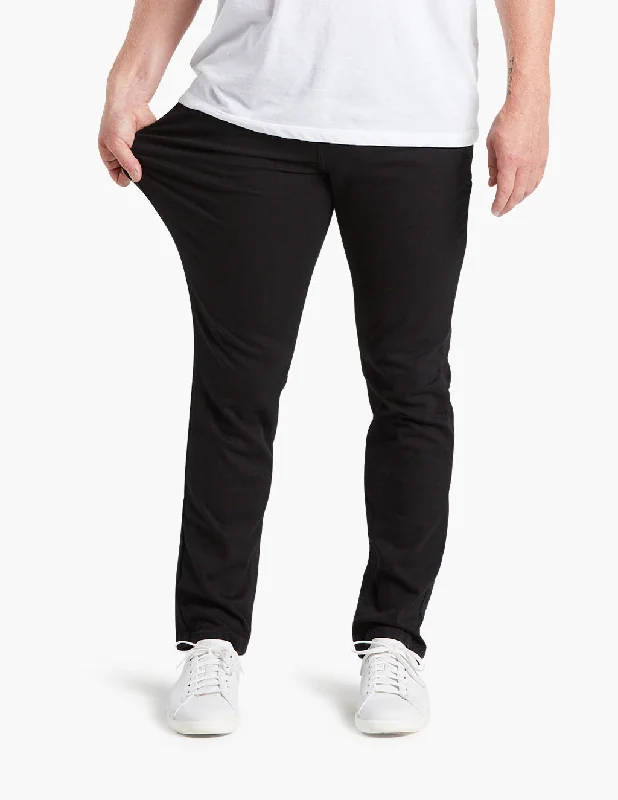Plus Size Men's Straight Leg Jeans with Reinforced Knees for DurabilityBlack Outs