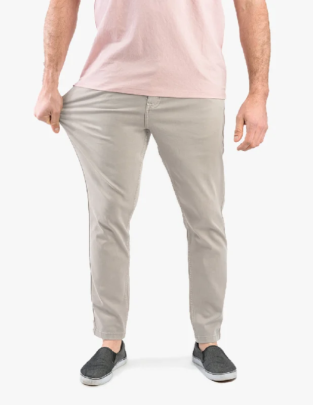 Men's Jeans with a Button - Fly for a Traditional and Classic AestheticBucks Tapered Men's Jeans with a Button - Fly for a Traditional and Classic AestheticBucks Tapered