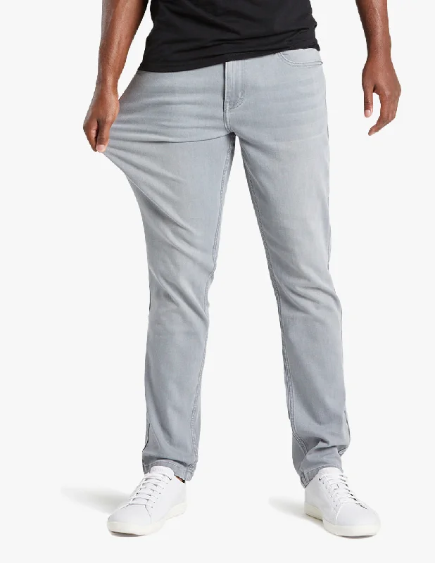 Plus Size Men's Straight Leg Jeans with Reinforced Knees for DurabilityJohnnys