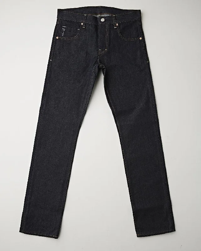Men's High - Waisted Jeans in a Medium Wash for a Vintage - Style RevivalPablo Toronto Men's High - Waisted Jeans in a Medium Wash for a Vintage - Style RevivalPablo Toronto