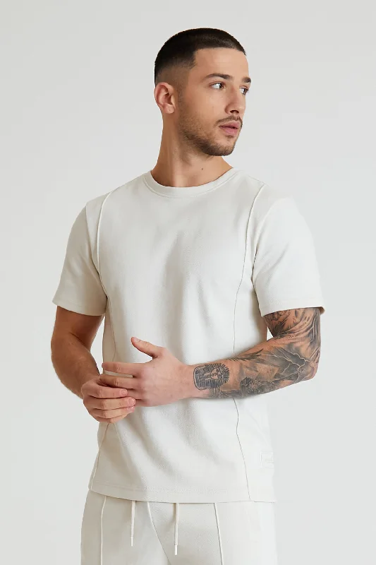 Men's Colored Jeans in Burgundy for a Bold and Fashion - Forward LookRanger Pique crew neck Dove Men's Colored Jeans in Burgundy for a Bold and Fashion - Forward LookRanger Pique crew neck Dove