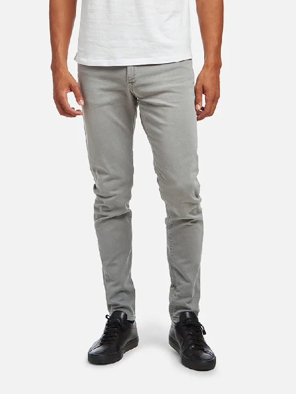 Men's Cargo Jeans with Multiple Pockets for a Practical and Outdoor - Friendly LookSkinny Mercer Jeans Men's Cargo Jeans with Multiple Pockets for a Practical and Outdoor - Friendly LookSkinny Mercer Jeans