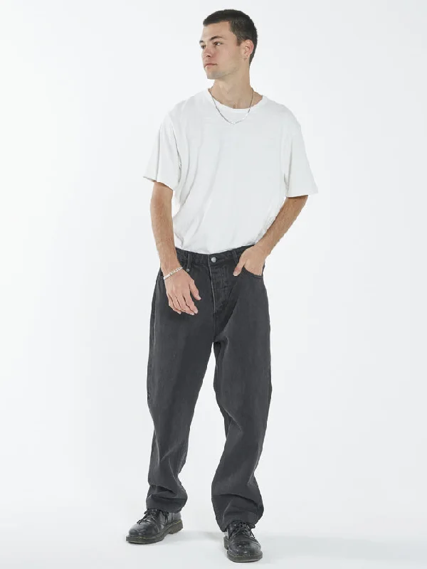 Men's Stretch Jeans with a Moisture - Wicking Lining for Active LifestylesSlacker Denim Jean - Aged Black Men's Stretch Jeans with a Moisture - Wicking Lining for Active LifestylesSlacker Denim Jean - Aged Black