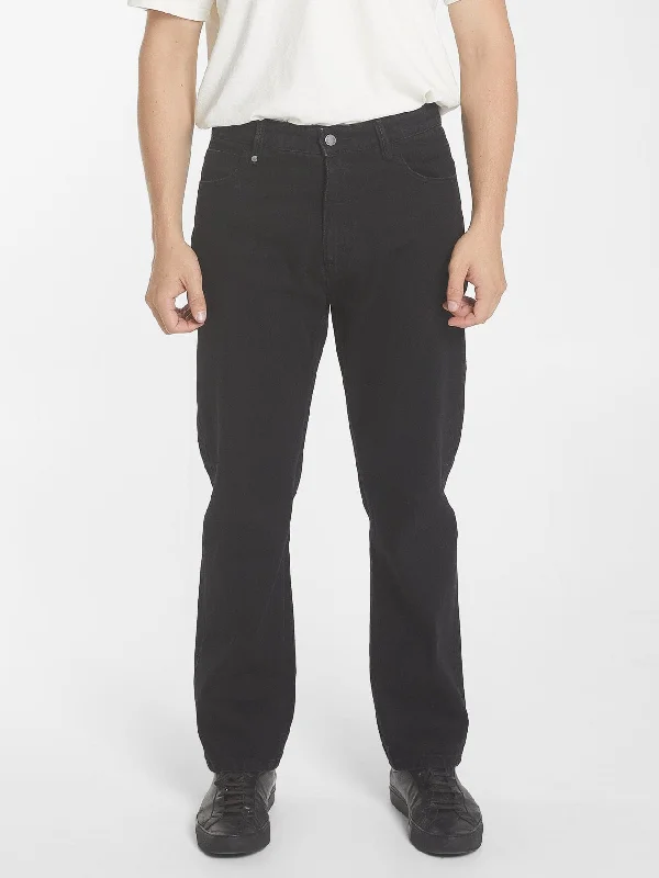 Plus Size Men's Straight Leg Jeans with Reinforced Knees for DurabilityStraight Line Denim Jean - Black Rinse Plus Size Men's Straight Leg Jeans with Reinforced Knees for DurabilityStraight Line Denim Jean - Black Rinse