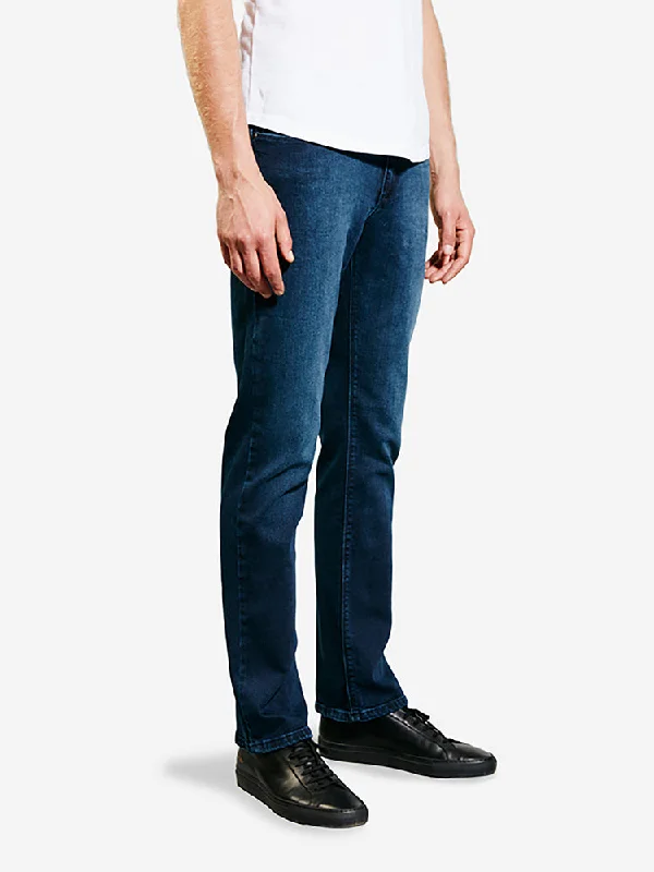 Men's Slim Fit Stretch Jeans in Dark Wash for a Modern and Comfortable LookStraight Staple Jeans Men's Slim Fit Stretch Jeans in Dark Wash for a Modern and Comfortable LookStraight Staple Jeans