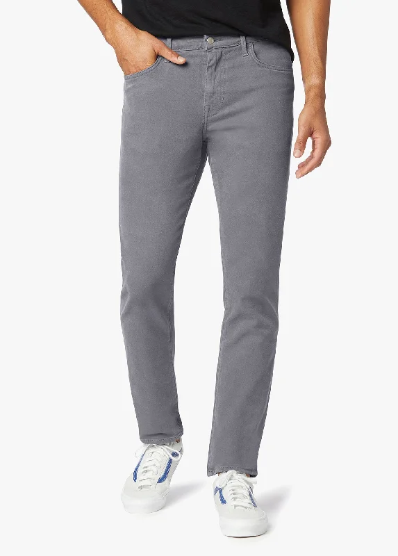 Men's Jeans with a Cargo - Inspired Knee Pocket for Extra StorageTHE ASHER
