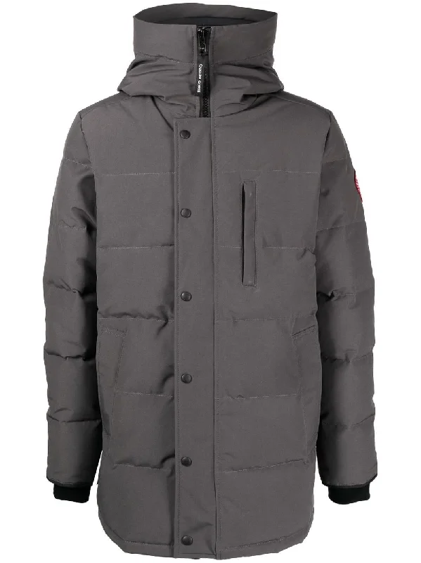 Checkered men jackets in a plaid pattern for a preppy appearanceCarson Padded Down Parka Checkered men jackets in a plaid pattern for a preppy appearanceCarson Padded Down Parka