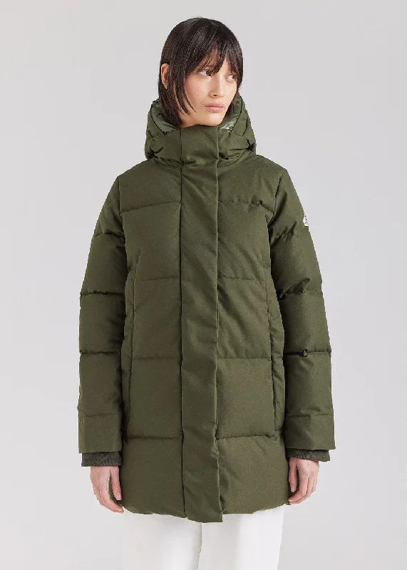 Bomber men jackets with ribbed cuffs for a classic 80s styleDoudoune Pyrenex Phenix femme recylée en duvet naturel Deep Khaki Bomber men jackets with ribbed cuffs for a classic 80s styleDoudoune Pyrenex Phenix femme recylée en duvet naturel Deep Khaki