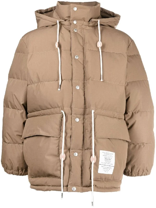 Lightweight men jackets made from recycled nylon for eco - friendly travelLogo-Patch Padded Jacket Lightweight men jackets made from recycled nylon for eco - friendly travelLogo-Patch Padded Jacket