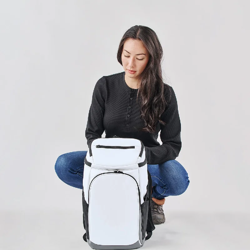 Men jackets with a media - friendly pocket for easy access to gadgetsOregon 24 Cooler Backpack - RGX-1 Men jackets with a media - friendly pocket for easy access to gadgetsOregon 24 Cooler Backpack - RGX-1