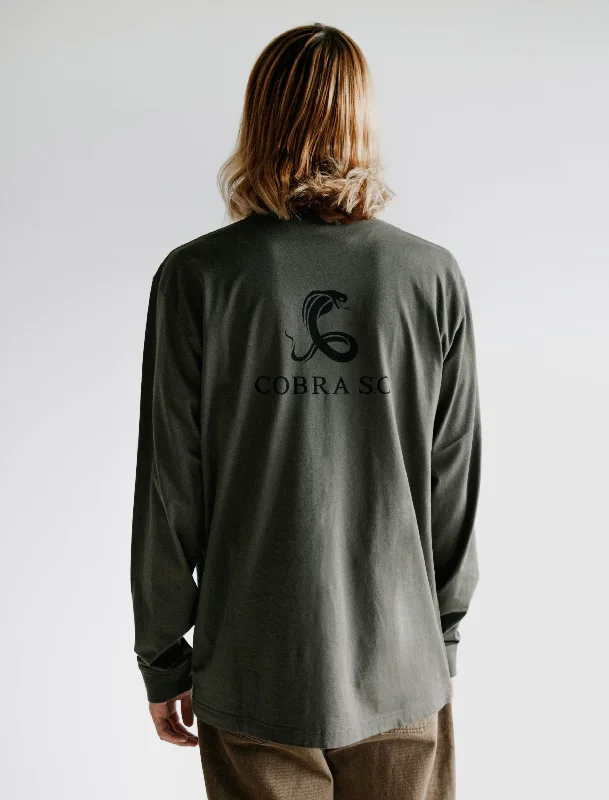 Men's polo t - shirts with a contrast collar for a preppy lookLong Sleeve T-Shirt Military Green Jersey Men's polo t - shirts with a contrast collar for a preppy lookLong Sleeve T-Shirt Military Green Jersey