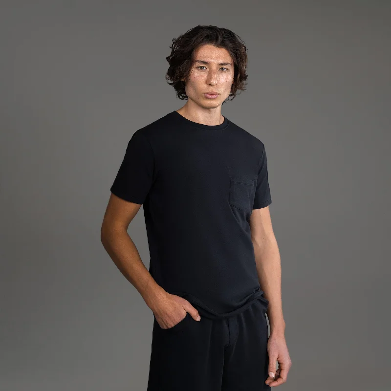 Men's distressed denim - look t - shirts with a rugged appealCumulus Crew Pocket Tee - Tailored Men's distressed denim - look t - shirts with a rugged appealCumulus Crew Pocket Tee - Tailored