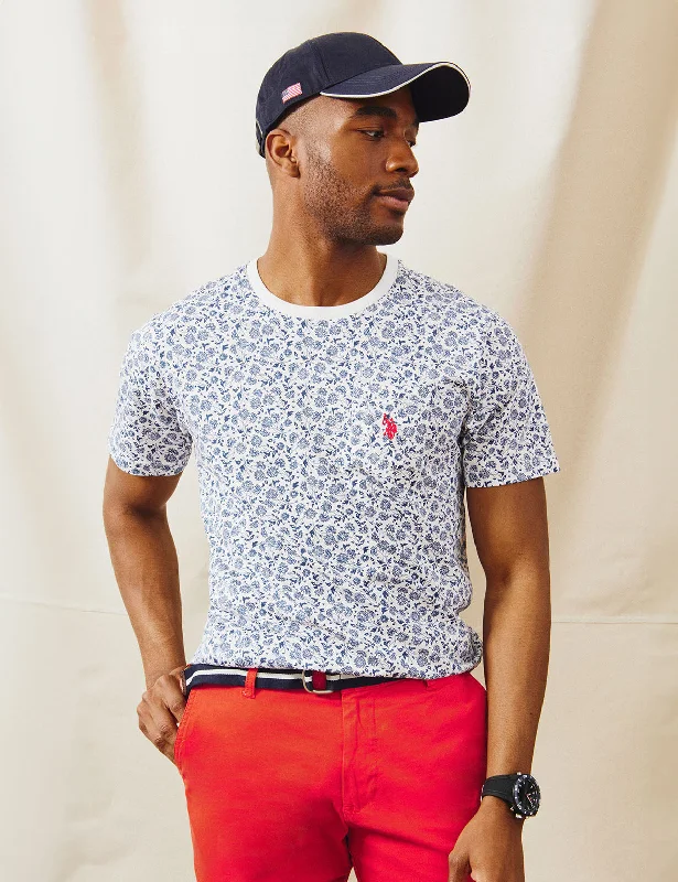 Men's smart - casual checkered t - shirts for semi - formal occasionsFLORAL PRINTED CREW NECK T-SHIRT WITH POCKET Men's smart - casual checkered t - shirts for semi - formal occasionsFLORAL PRINTED CREW NECK T-SHIRT WITH POCKET