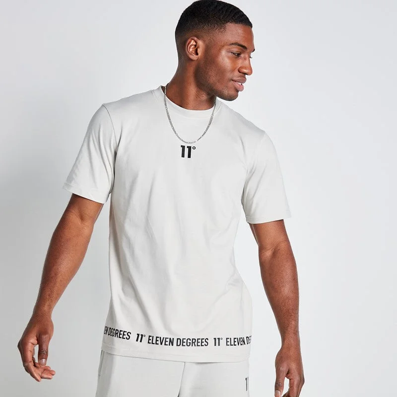Men's thermal t - shirts with a high - neck design for cold weatherHem Print T-Shirt - Vapour Grey Men's thermal t - shirts with a high - neck design for cold weatherHem Print T-Shirt - Vapour Grey