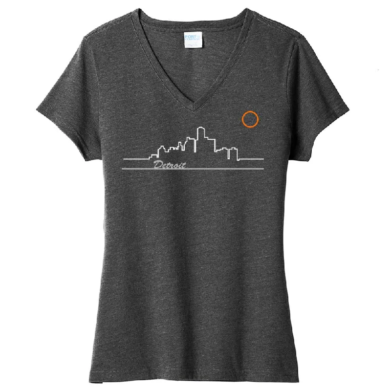 Men's thermal t - shirts with a high - neck design for cold weatherLadies Relaxed V-neck Detroit Skyline T-shirt - Triblend Black Men's thermal t - shirts with a high - neck design for cold weatherLadies Relaxed V-neck Detroit Skyline T-shirt - Triblend Black