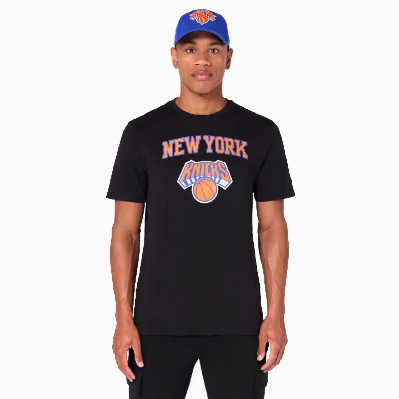 Men's distressed denim - look t - shirts with a rugged appealNew York Knicks NBA Black T-Shirt Men's distressed denim - look t - shirts with a rugged appealNew York Knicks NBA Black T-Shirt