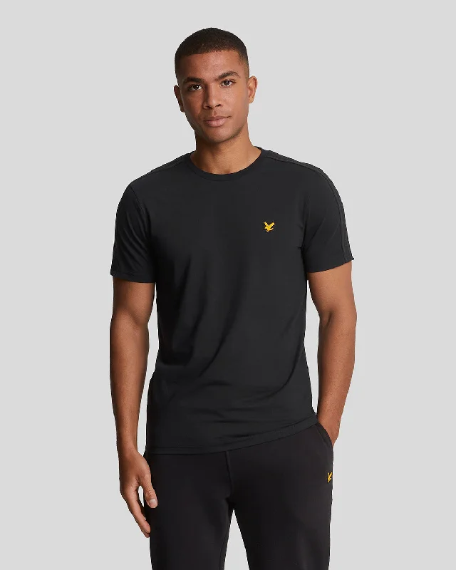Men's plus - size pocket t - shirts with a classic lookSports Tape T-Shirt