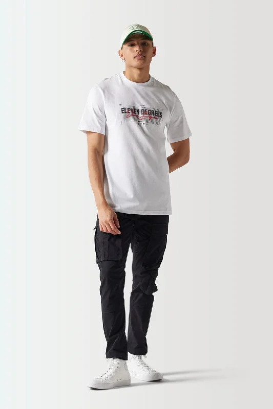 Men's polo t - shirts with a contrast collar for a preppy lookStreetwear Graphic T-Shirt - White