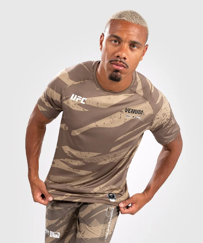 Men's v - neck muscle t - shirts for a body - building aestheticUFC Adrenaline by Venum Men's Fight Week Dry-Tech T-shirt - Desert Camo Men's v - neck muscle t - shirts for a body - building aestheticUFC Adrenaline by Venum Men's Fight Week Dry-Tech T-shirt - Desert Camo