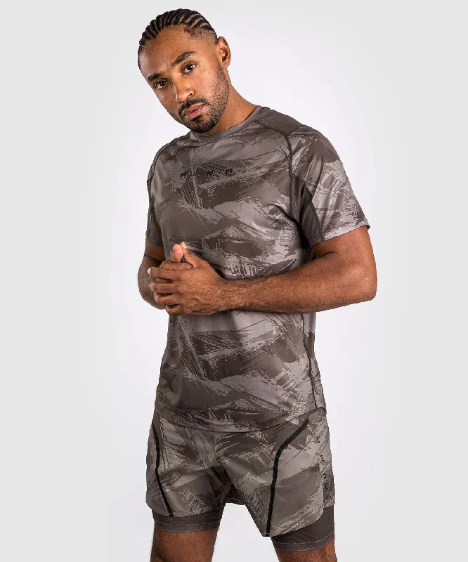 Men's plus - size pocket t - shirts with a classic lookVenum Electron 3.0 Dry-Tech t-shirt - Sand Men's plus - size pocket t - shirts with a classic lookVenum Electron 3.0 Dry-Tech t-shirt - Sand