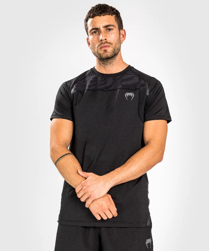 Men's distressed denim - look t - shirts with a rugged appealVenum G-Fit Air Dry Tech T-Shirt - Black Men's distressed denim - look t - shirts with a rugged appealVenum G-Fit Air Dry Tech T-Shirt - Black