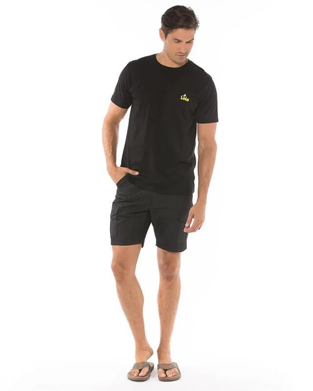 Men's pleated front twill shorts for a classic and sophisticated appearanceLois Tom Cargo Pocket Short - Black Tom 1816-7700- 99 Men's pleated front twill shorts for a classic and sophisticated appearanceLois Tom Cargo Pocket Short - Black Tom 1816-7700- 99
